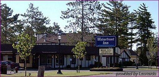 Waterfront Inn Mackinaw City Eksteriør bilde